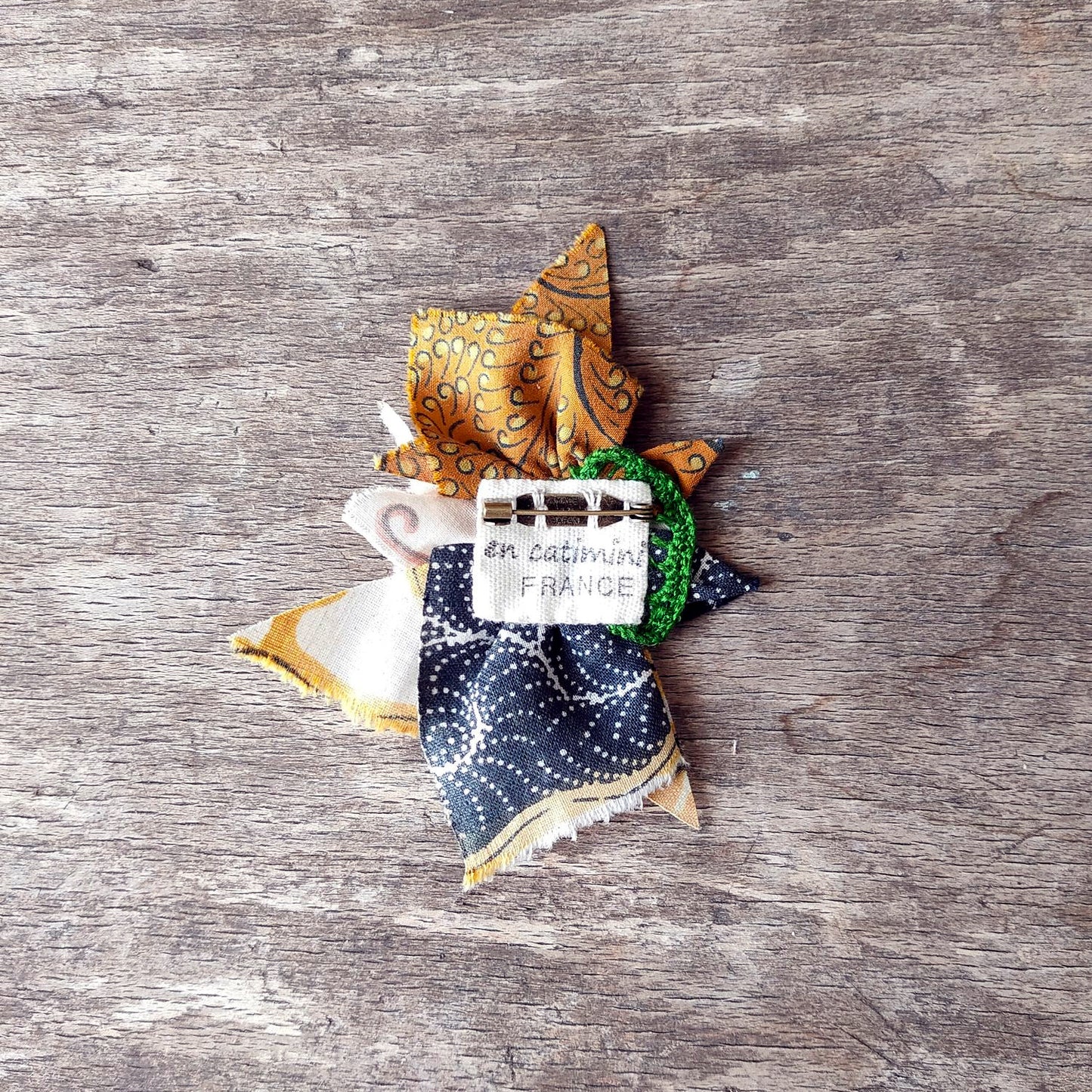 Broche en tissu plif btktvjb