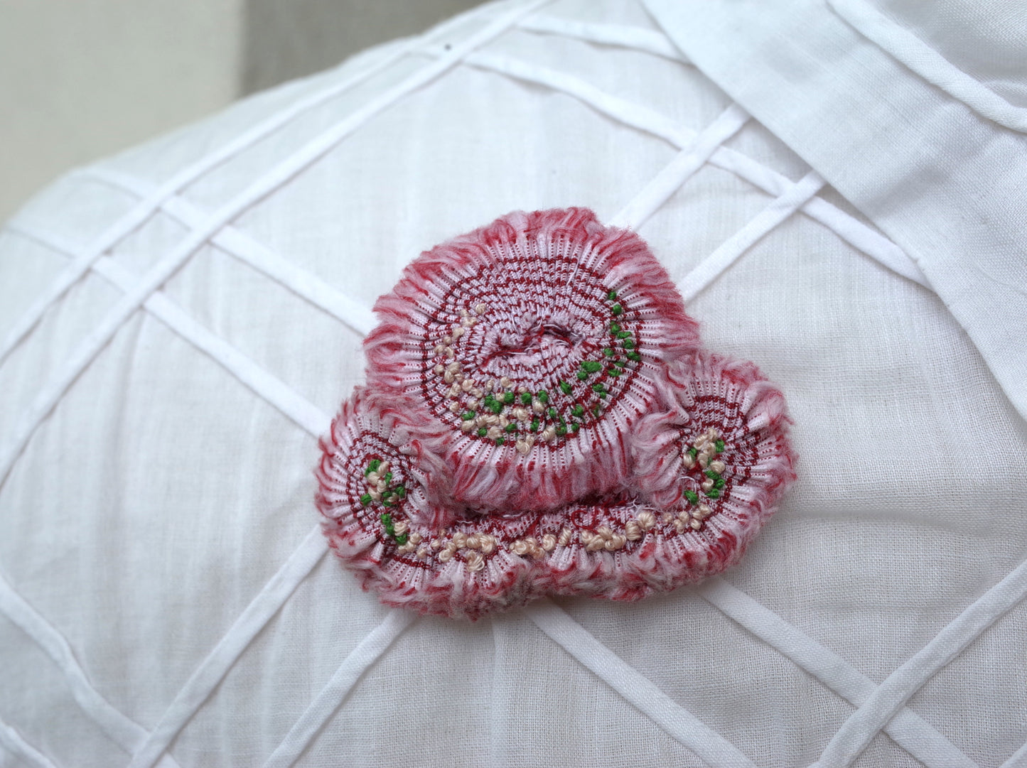 Broche en tissu plif cbrcrt
