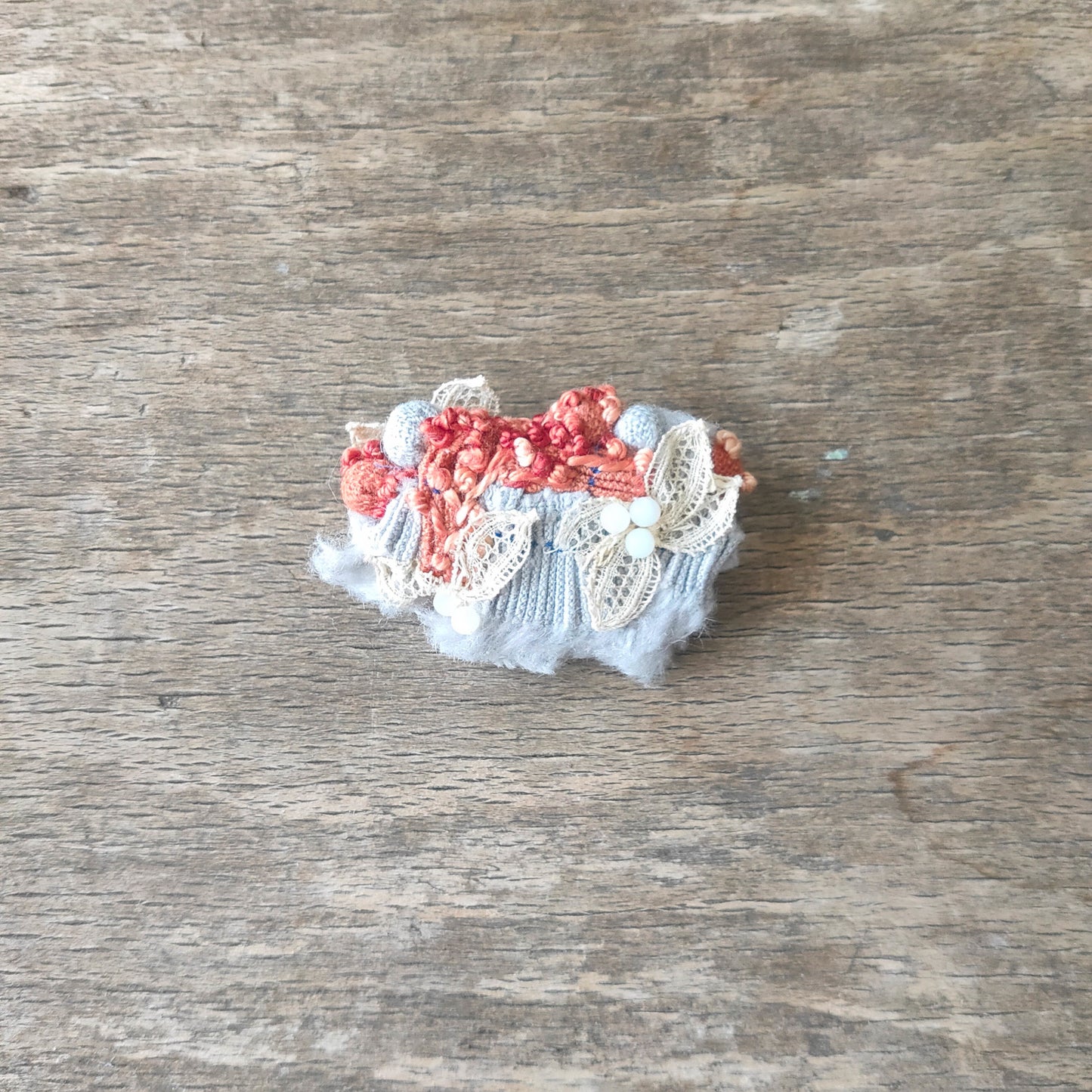 Broche en tissu plif goadfl