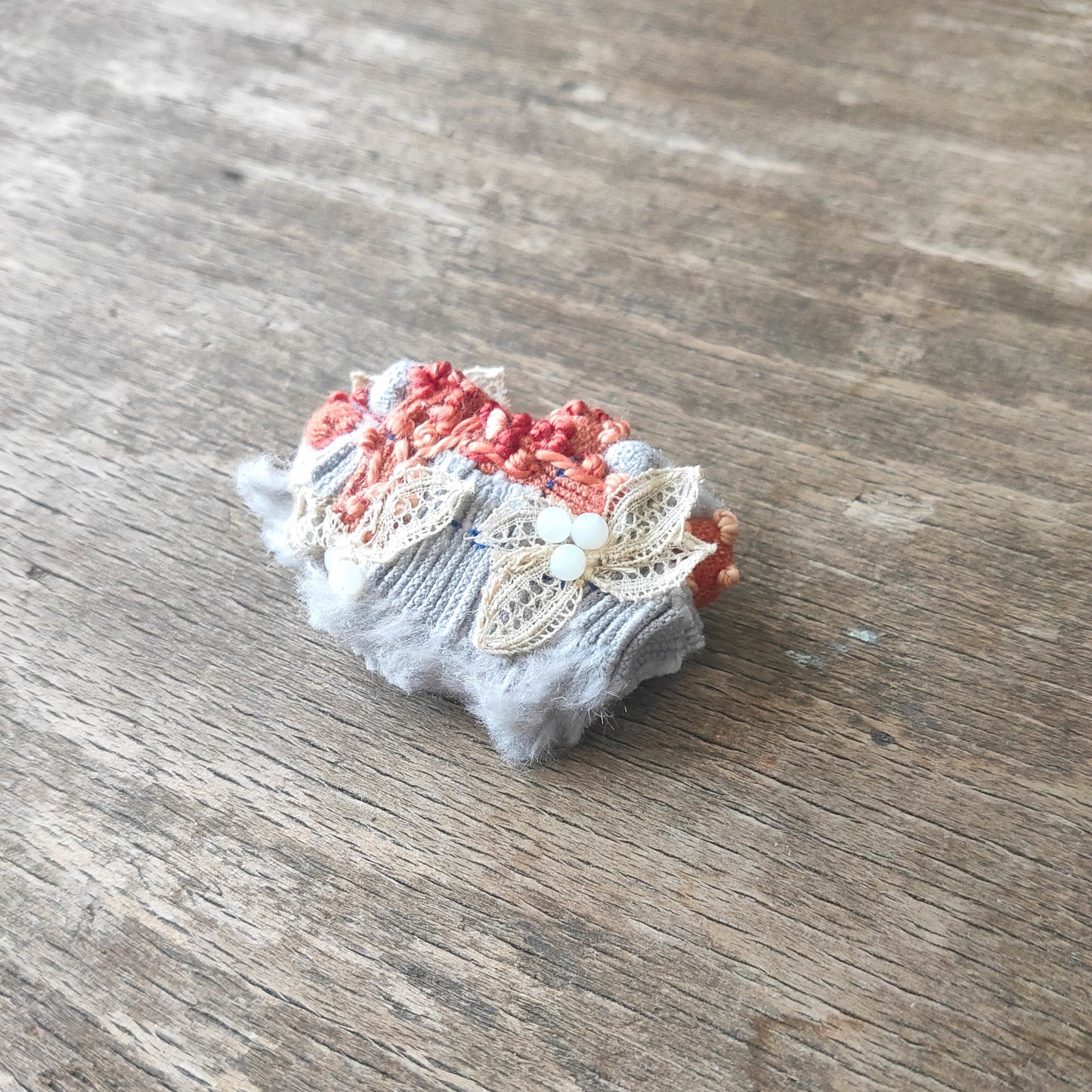 Broche en tissu plif goadfl