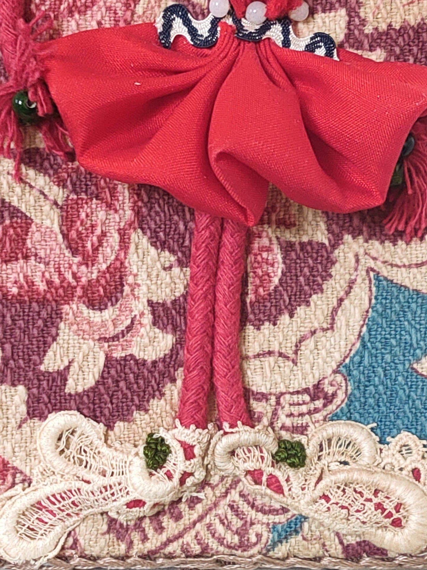 tableau une fille rouge