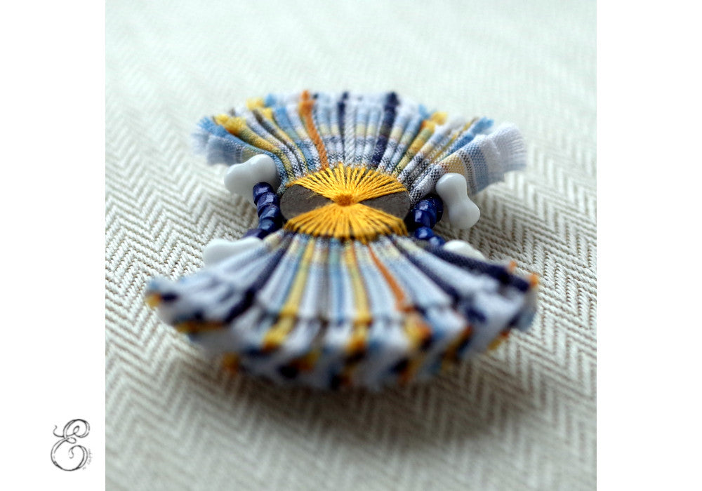 Broche en tissu plif noup olb