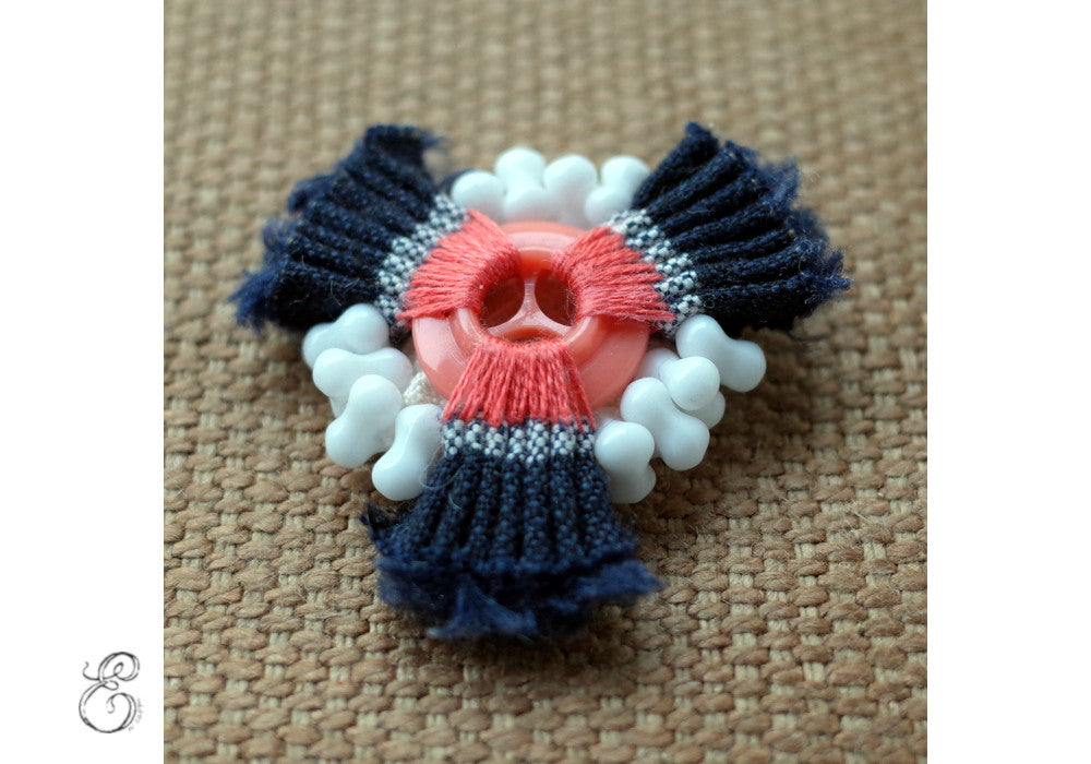 Broche en tissu plif ptri sbn