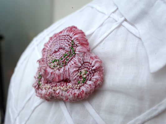 Broche en tissu plif cbrcrt