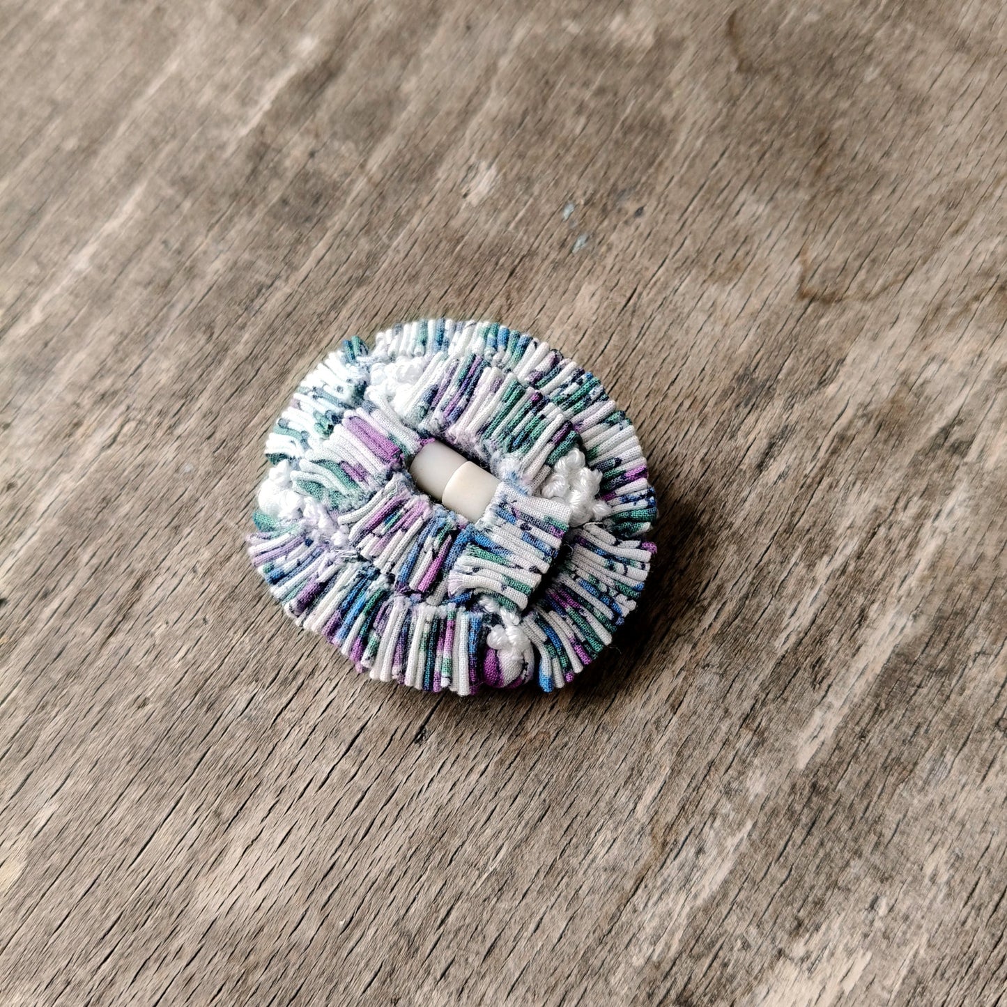 Broche en tissu plif indvvb