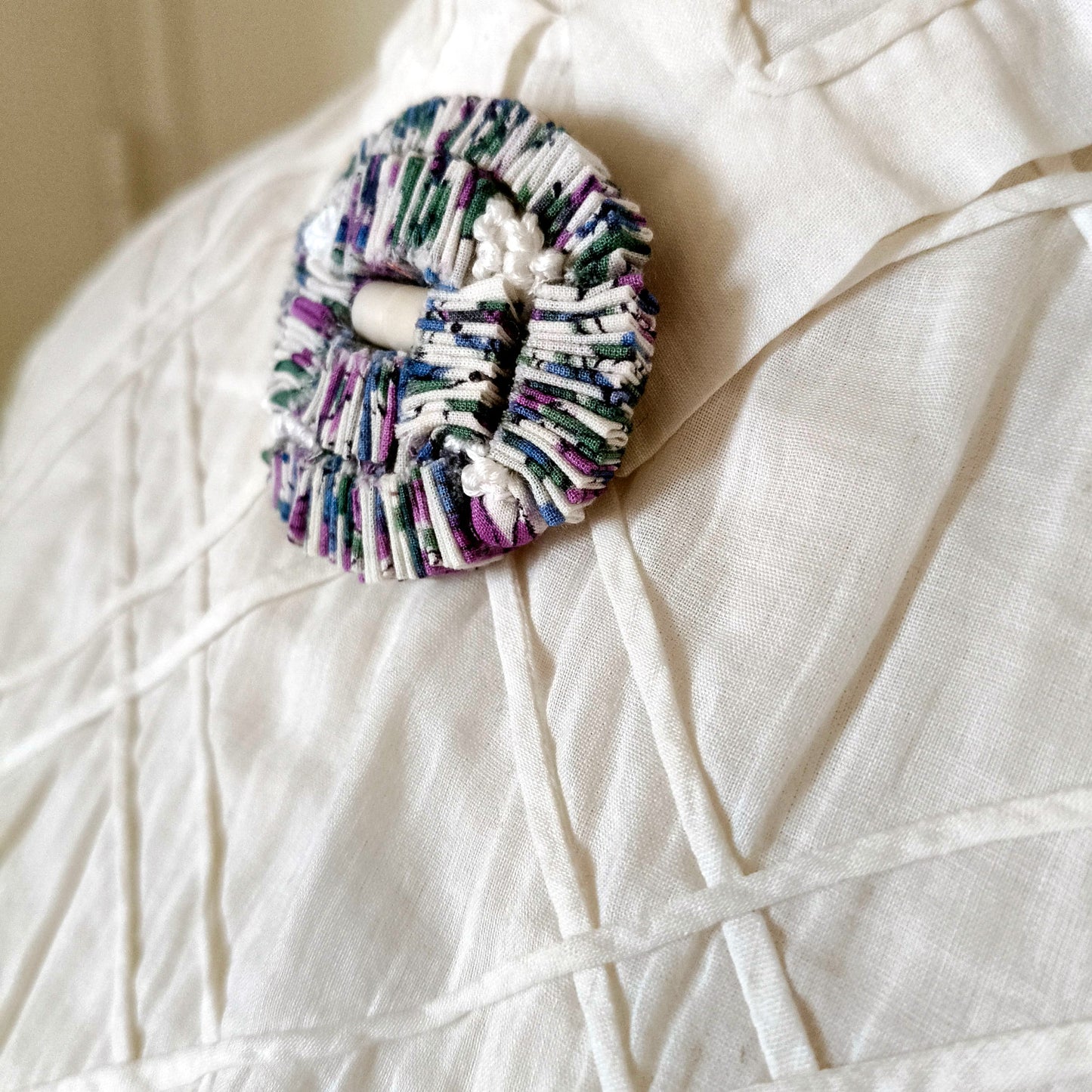 Broche en tissu plif indvvb