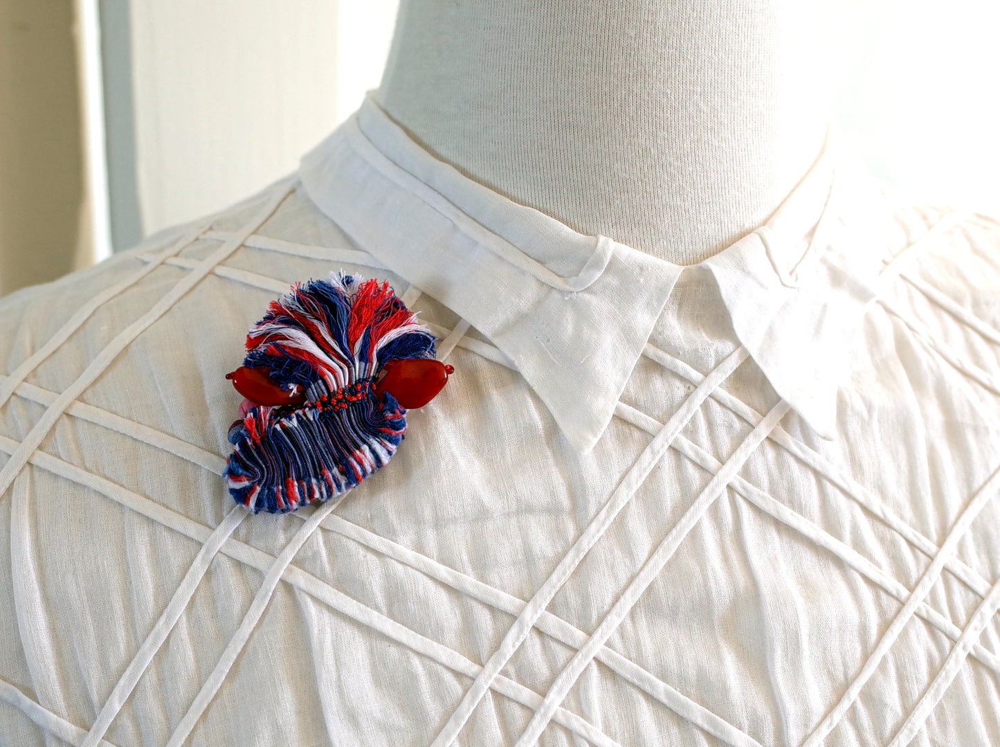 Broche en tissu plif rbbtri